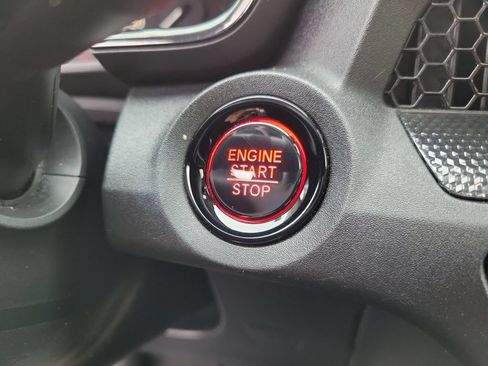 Certified 2025 Honda CR-V EX image 32