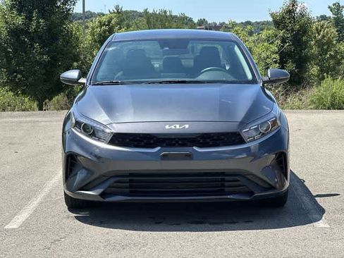 Used 2024 Kia Forte LXS w/ LXS Technology Package FWD image 18