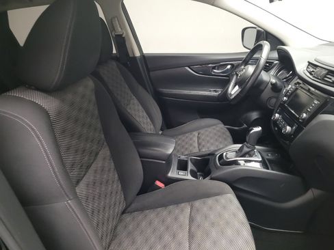 Used 2019 Nissan Rogue Sport SV w/ Technology Package image 21