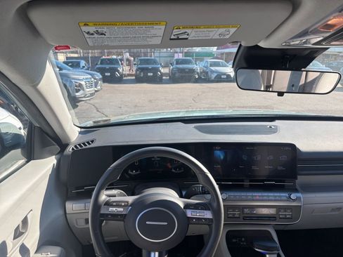 Used 2025 Hyundai Kona SEL image 34