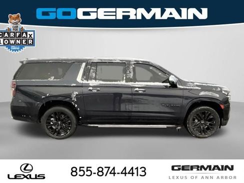 Used 2023 Chevrolet Suburban Premier w/ Premium Package 2 image 9