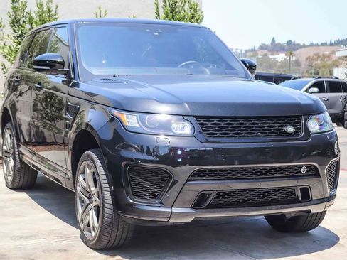 Used 2017 Land Rover Range Rover Sport SVR AWD/4WD image 3