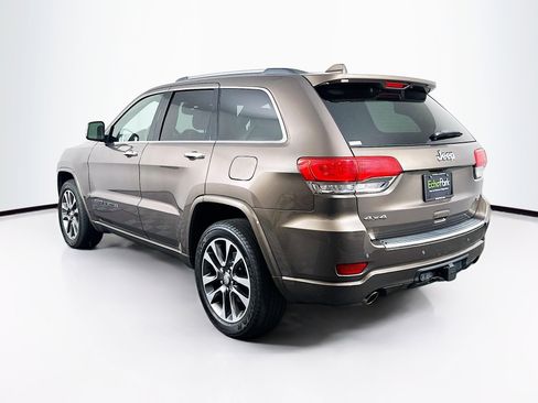 Used 2017 Jeep Grand Cherokee Overland AWD/4WD image 5