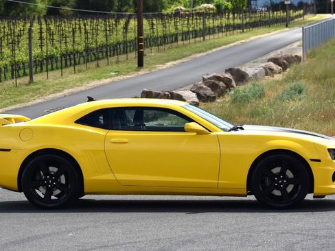 Used 2012 Chevrolet Camaro SS w/ Black Stripe Package image 4