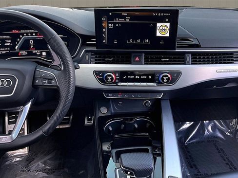 Used 2021 Audi S4 Prestige w/ Prestige Package image 9