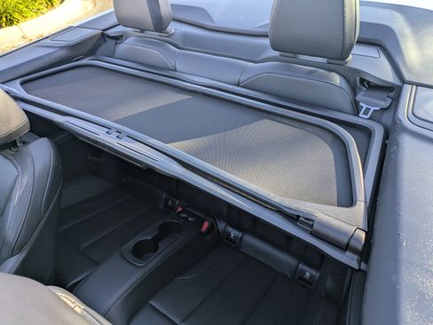 Used 2025 BMW 430i Convertible w/ Premium Package image 13