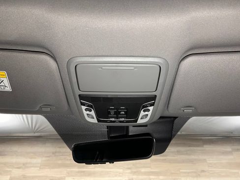 Used 2024 Honda Ridgeline RTL image 11