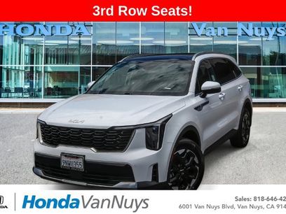Used 2024 Kia Sorento S w/ Panoramic Sunroof Package