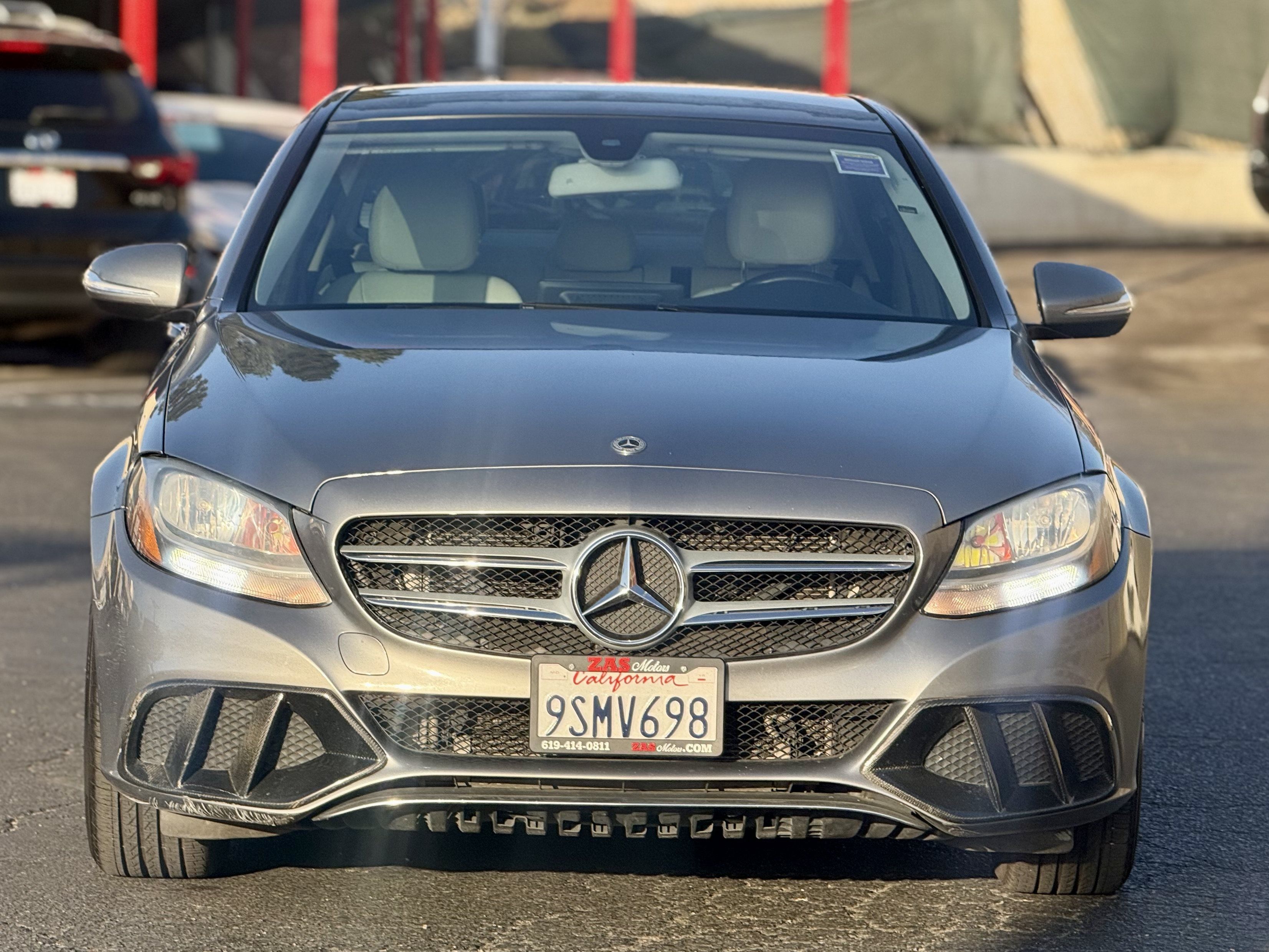 Used 2015 Mercedes-Benz C 300 Sedan image 3