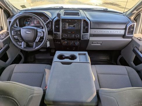 Used 2019 Ford F250 XLT w/ FX4 Off-Road Package image 15