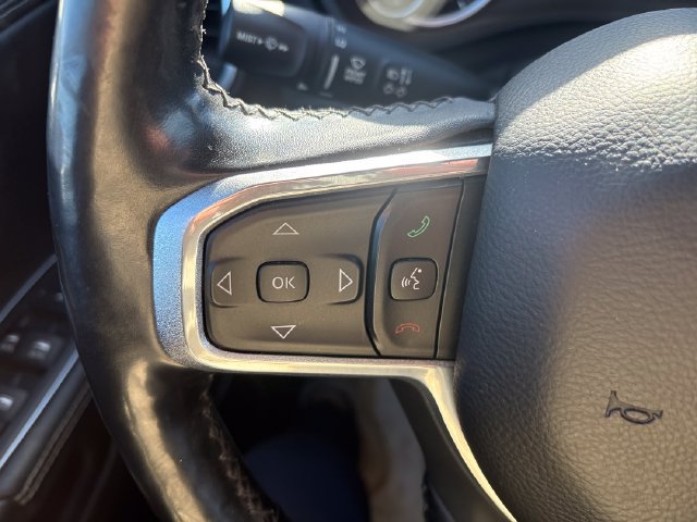 Used 2019 RAM 1500 Laramie AWD/4WD image 11