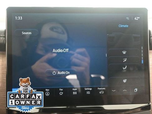 Used 2023 Ford Expedition Limited image 13