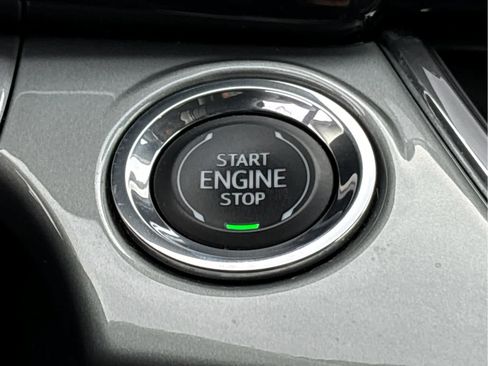 Certified 2024 Chevrolet Trax LT w/ Driver Confidence Package image 22