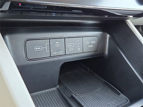 New 2025 Hyundai Tucson SEL image 15