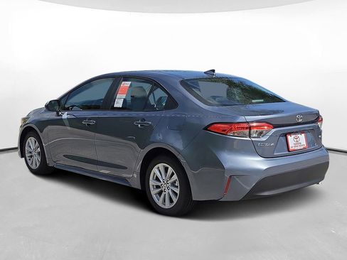 New 2026 Toyota Corolla LE w/ LE Premium Package FWD image 6