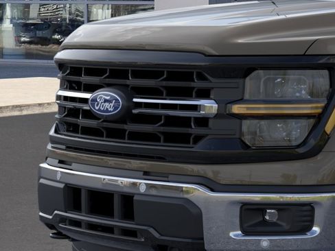 New 2026 Ford F150 XLT w/ Equipment Group 302A MID AWD/4WD image 18