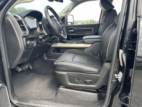 Used 2024 RAM 2500 Laramie image 24