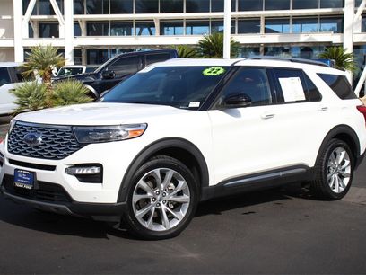 Certified 2022 Ford Explorer Platinum w/ Equipment Group 601A