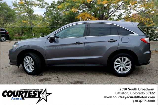 Used 2017 Acura RDX w/ Technology Package AWD/4WD image 3