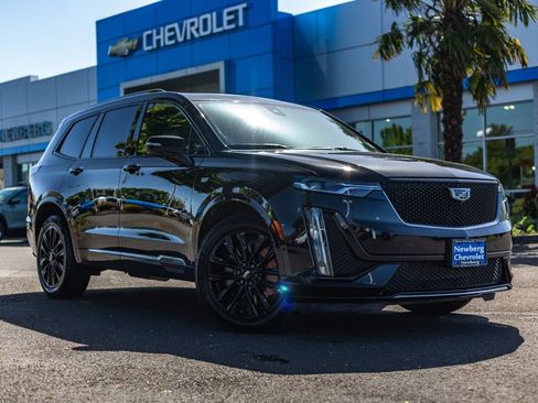 Used 2024 Cadillac XT6 Sport w/ LPO, Red Accent Package AWD/4WD image 1