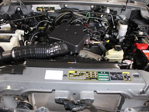 Used 2011 Ford Ranger XLT RWD image 35