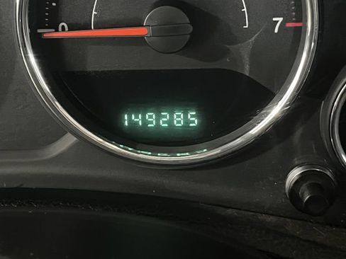 Used 2012 Jeep Wrangler Unlimited Sahara w/ Dual Top Group image 10