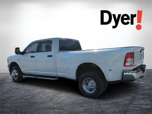 Used 2024 RAM 3500 Big Horn image 6