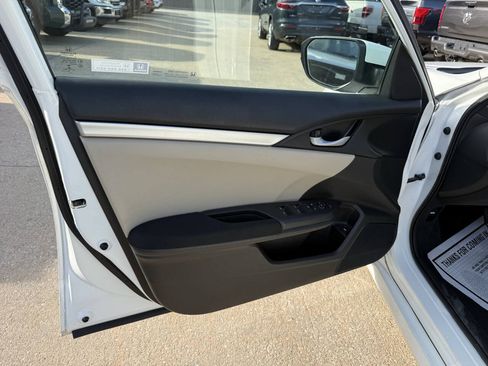 Used 2018 Honda Civic LX image 8