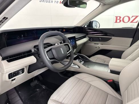 New 2026 Lincoln Nautilus Reserve image 14