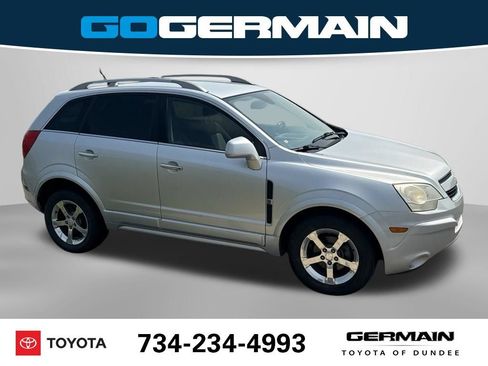 Used 2013 Chevrolet Captiva Sport LT FWD image 4