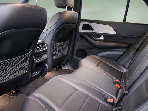 Used 2024 Mercedes-Benz GLE 350 4MATIC image 19