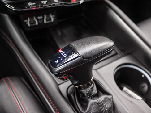 Used 2024 Dodge Durango GT image 18