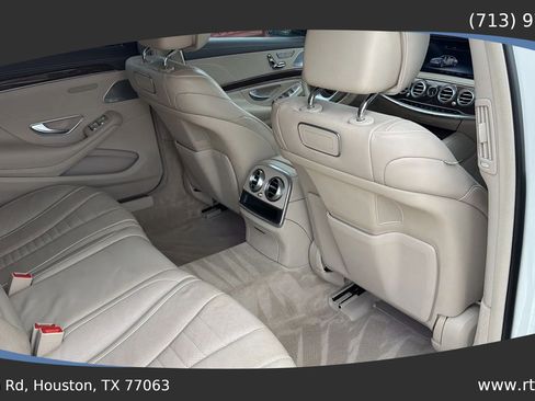 Used 2019 Mercedes-Benz S 560 Sedan image 36