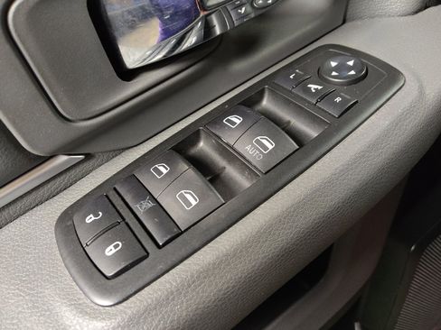 Used 2014 RAM 1500 Lone Star AWD/4WD image 27