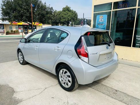 Used 2015 Toyota Prius C One FWD image 12