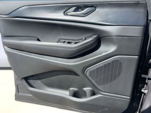 New 2026 Jeep Grand Cherokee Laredo image 12