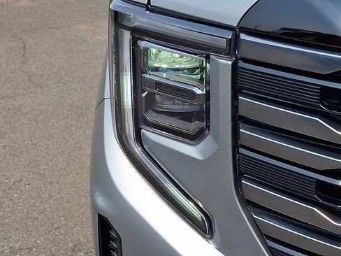 New 2026 GMC Sierra 1500 AT4 w/ AT4 Premium Package AWD/4WD image 6