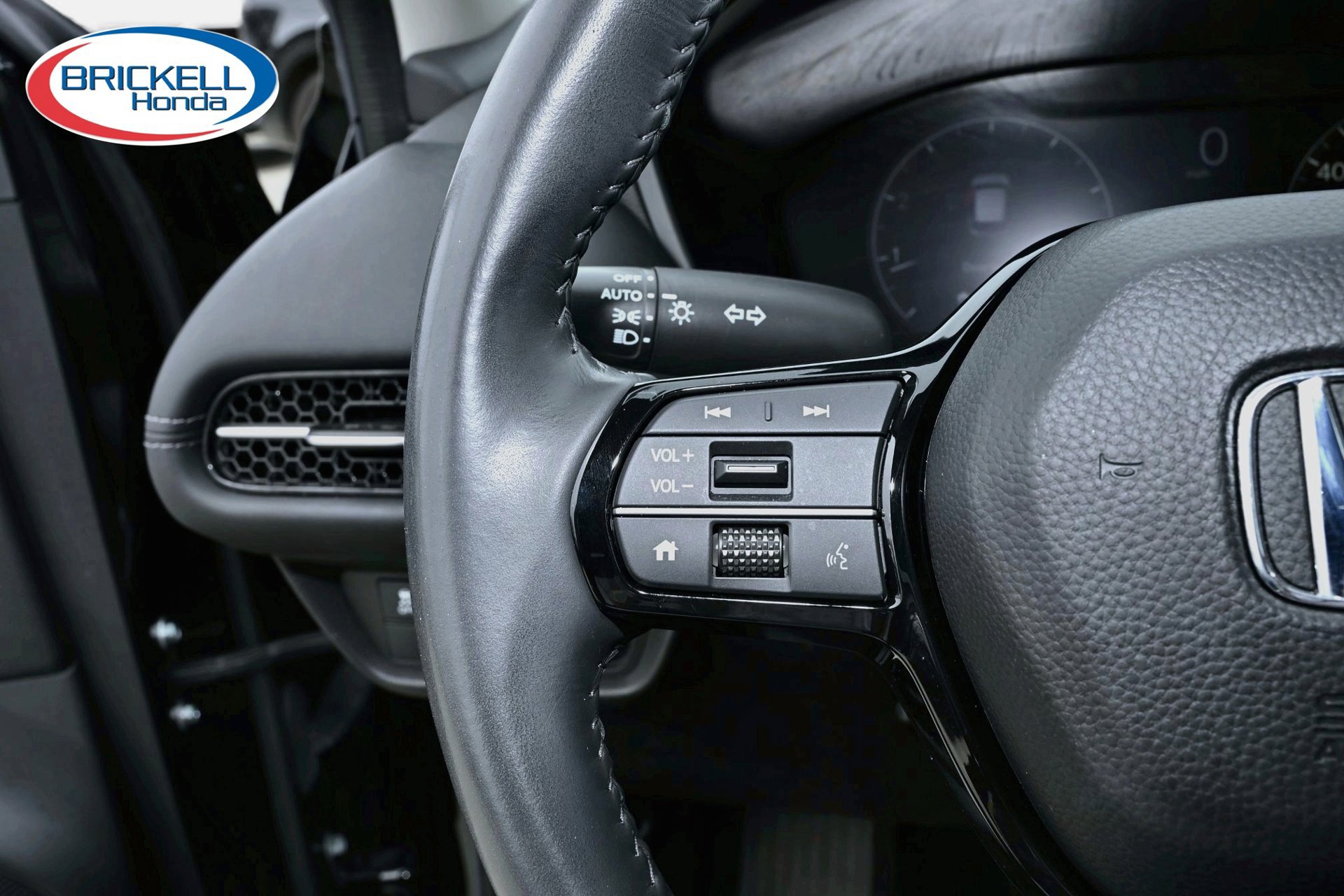 Certified 2024 Honda HR-V EX-L image 32