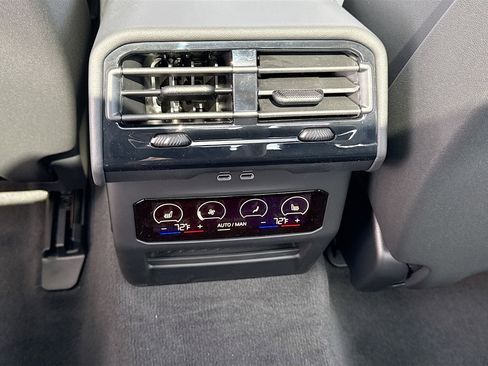 New 2026 BMW 540i xDrive 540i xDrive w/ Executive Package image 20