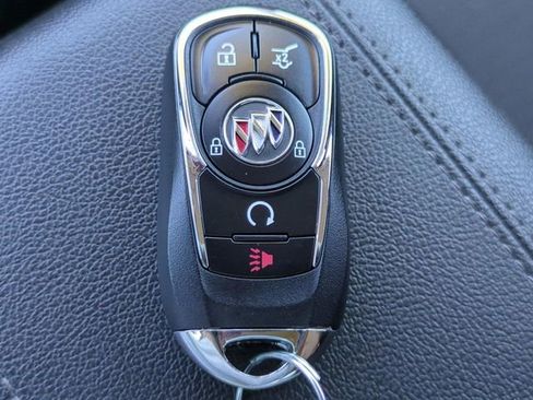 Used 2022 Buick Encore GX Select FWD image 30
