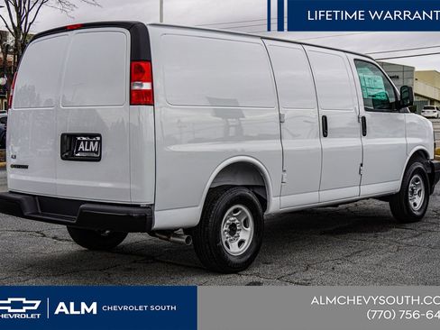 New 2025 Chevrolet Express 2500 w/ Driver Convenience Package RWD image 6