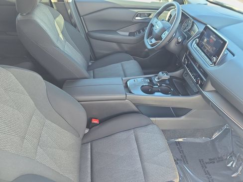 New 2026 Nissan Rogue SV w/ Cold Weather Package FWD image 10
