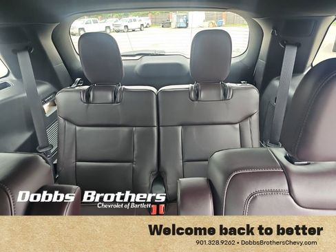 Used 2025 Ford Explorer Platinum RWD image 14