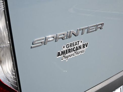 Used 2023 Mercedes-Benz Sprinter 2500 image 30