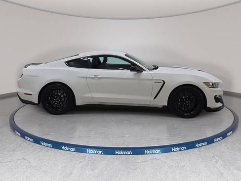 Used 2016 Ford Mustang Shelby GT350 w/ Technology Package RWD image 5