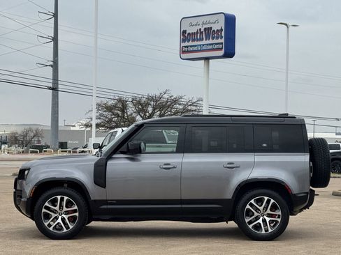 Used 2022 Land Rover Defender 110 X image 7