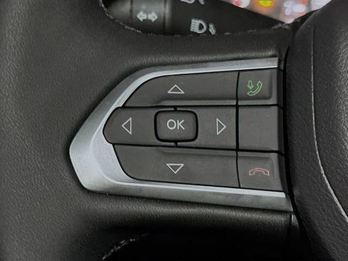 New 2026 Jeep Compass Limited image 27