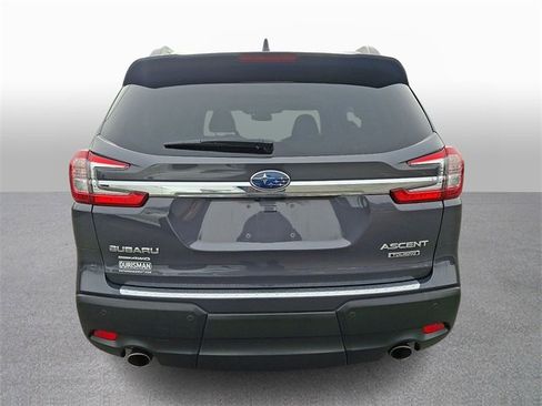 Used 2023 Subaru Ascent Touring image 5