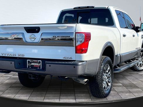 Used 2019 Nissan Titan Platinum Reserve w/ Platinum Utility Package image 14