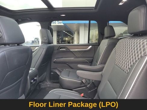 Used 2024 GMC Acadia Denali w/ LPO, Floor Liner Package image 16